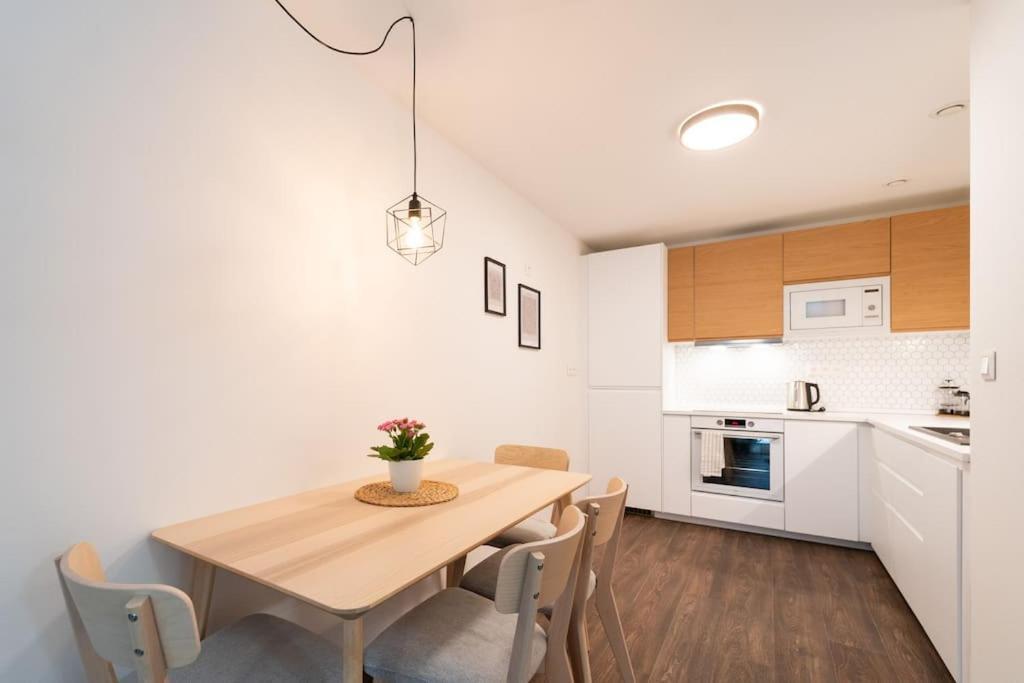 City Park Apartment - Brno Exterior foto